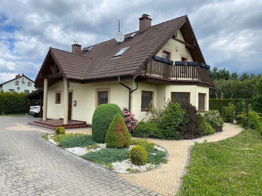 4 Bedroom Family House With Access To A Hot Tub Goczałkowice-Zdrój Exterior foto